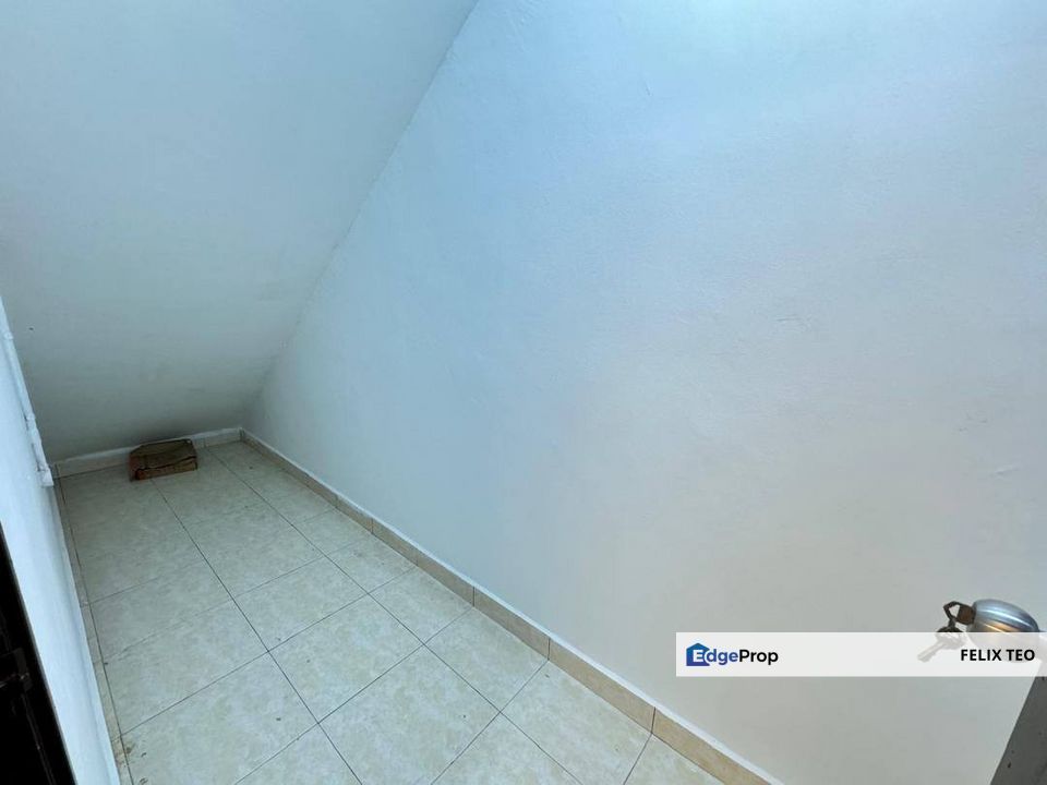 Ulu Tiram Bestari Indah 2-Storey House For Sale, Johor, Ulu Tiram
