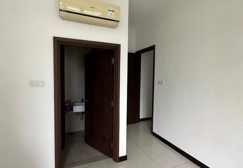 The Straits View Residences