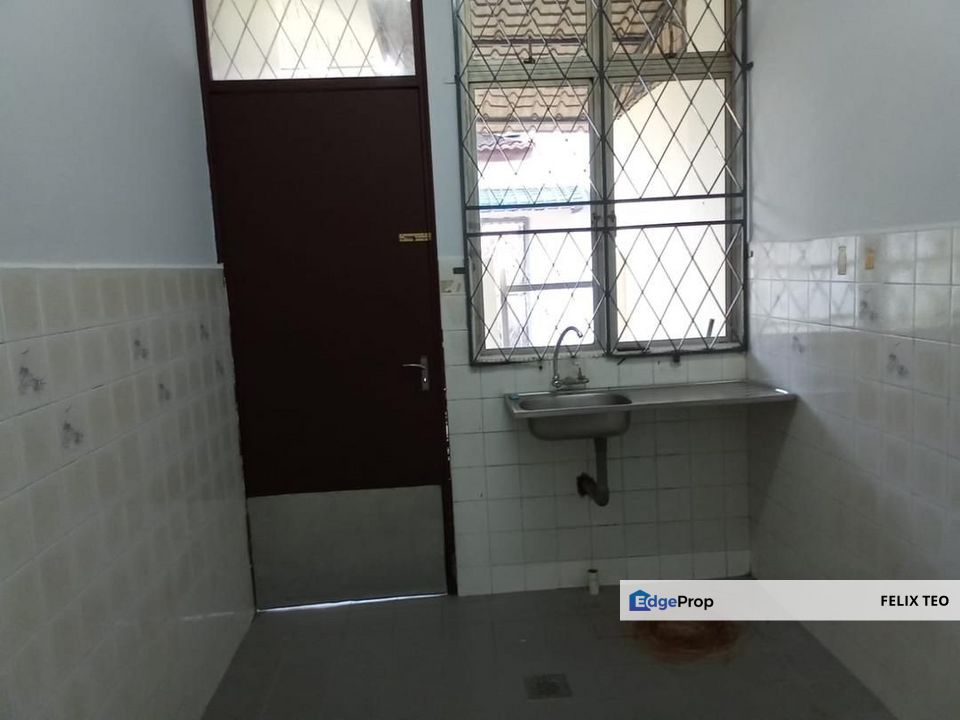 Taman Senai Utama 1- Storey Terrace House For Sale, Johor, Senai