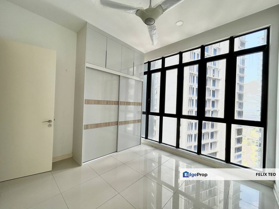 Skysuites Meldrum Hills Jb Town For Sale, Johor, Johor Bahru