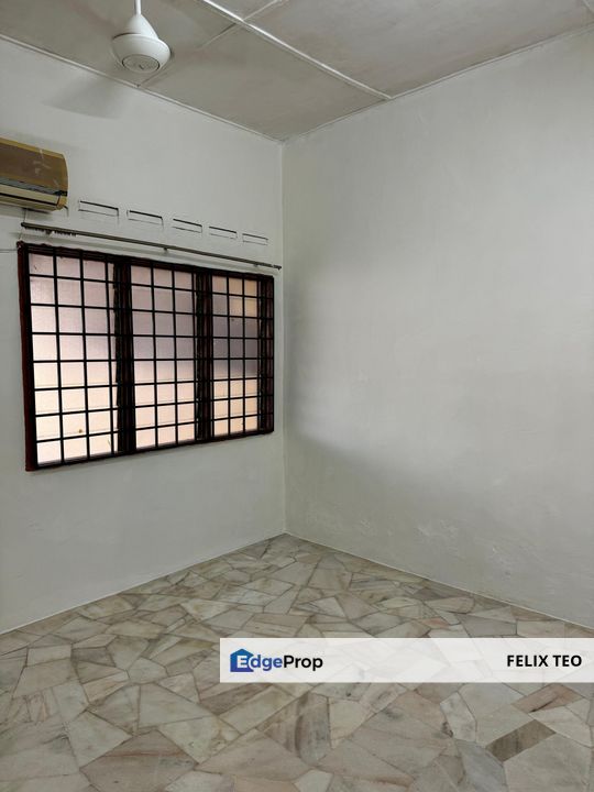 Taman University 1- Storey House For Sale, Johor, Skudai