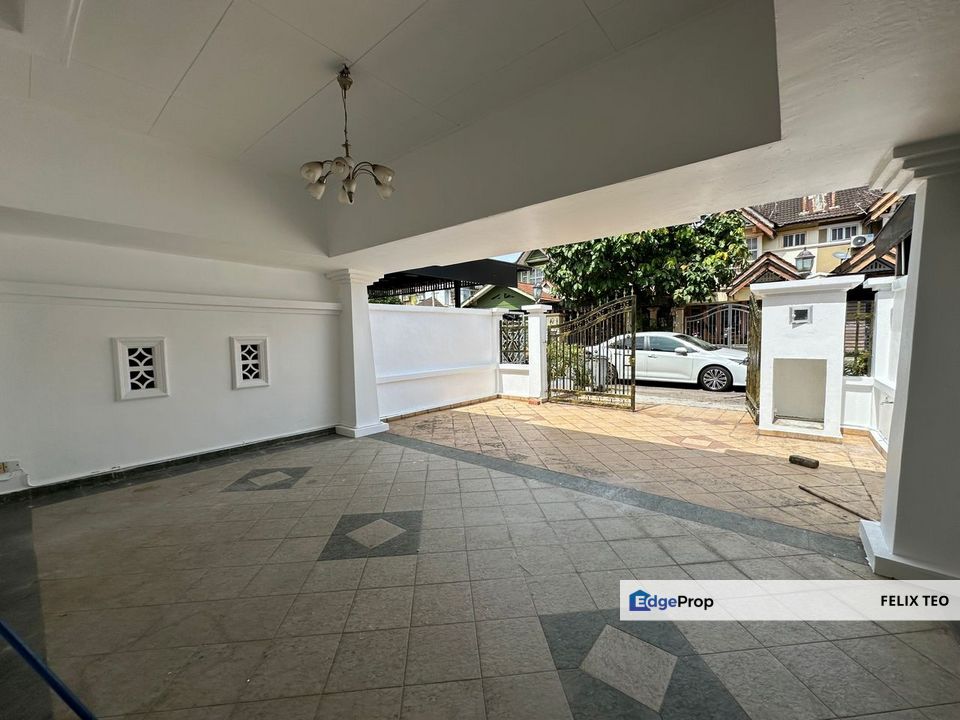 Taman Bukit Dahlia 2-Storey House For Sale, Johor, Pasir Gudang