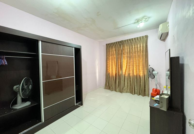 Villa Krystal, Bandar Selesa Jaya