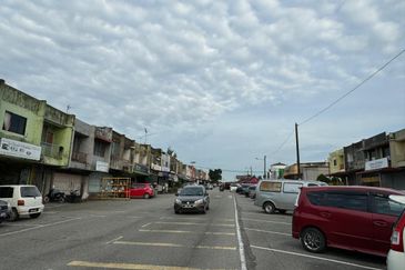 Kulai Double Storey Shoplot For Sale