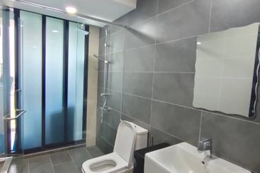 Almas @ Puteri Harbour