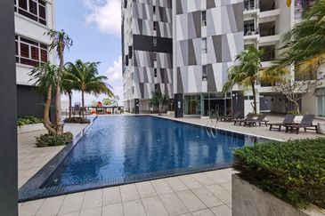 Midas Perling Apartment