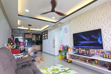 Midas Perling Apartment