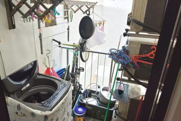 Midas Perling Apartment