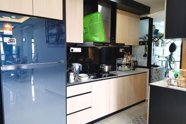 Midas Perling Apartment