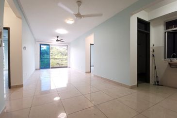 D'Ambience Residences (Ikatan Flora), Bandar Baru Permas Jaya