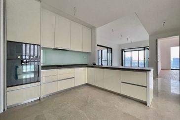 The Astaka @ 1 Bukit Senyum