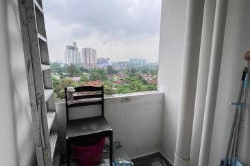 Seasons Luxury Apartments @ Amara Larkin