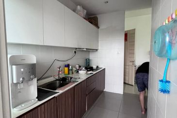 Seasons Luxury Apartments @ Amara Larkin