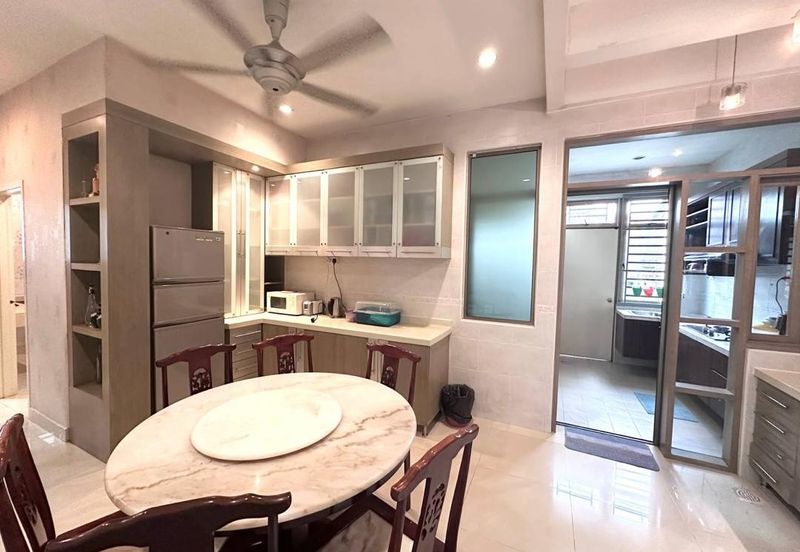 Taman Austin Perdana