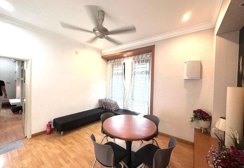 Taman Austin Perdana