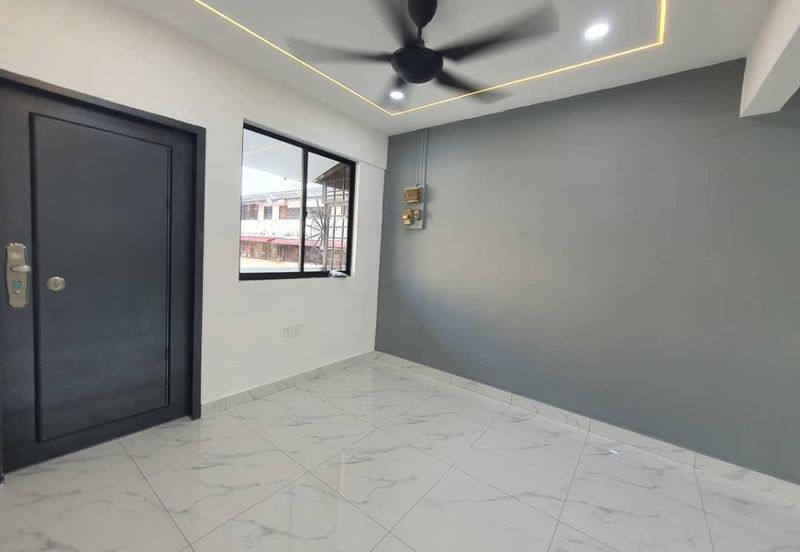 Flat Taman Ungku Tun Aminah