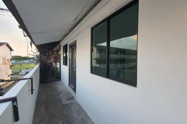 Flat Taman Ungku Tun Aminah