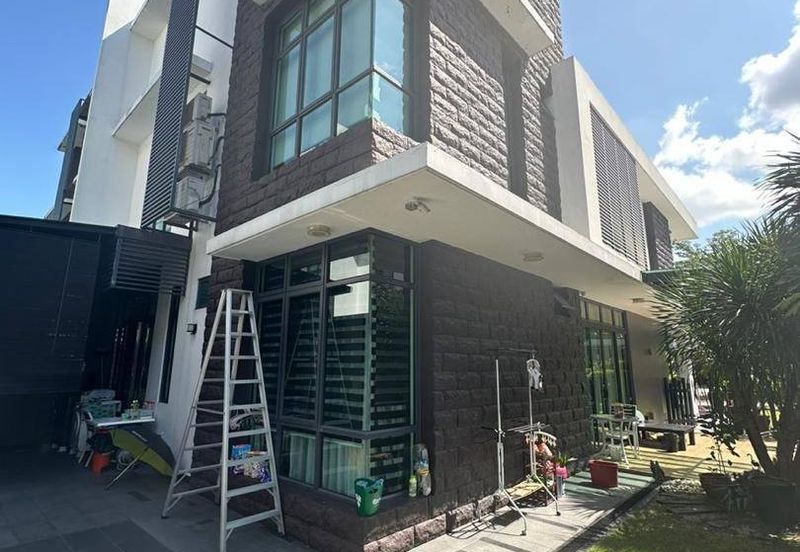 The Straits View Residences