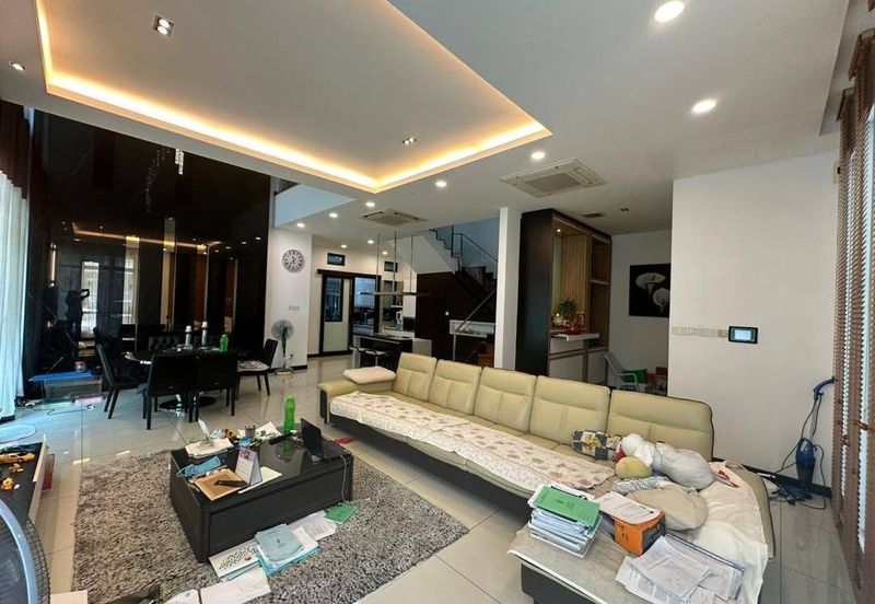 The Straits View Residences