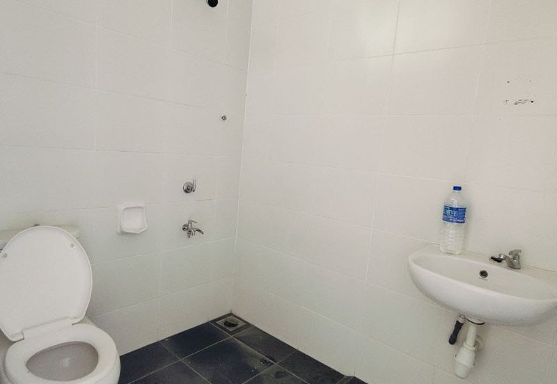 Setia Tropika 2-Storey Cluster House For Sale