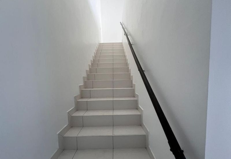 Setia Tropika 2-Storey Cluster House For Sale