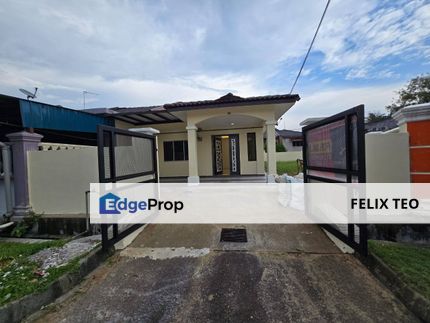 Taman Saujana 1-Storey End Lot For Sale, Johor, Kota Tinggi