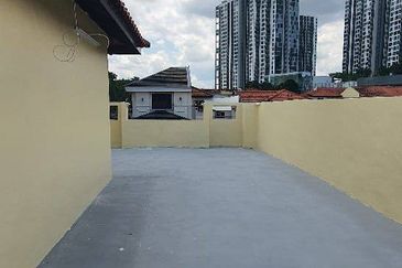 Taman Sutera Perling