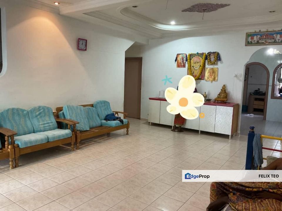 Taman Universiti 2-Storey End Lot For Sale, Johor, Skudai