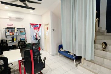 Austin Residence @Taman Mount Austin