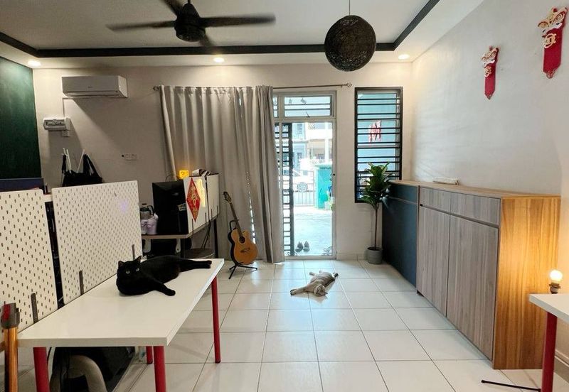 Austin Residence @Taman Mount Austin