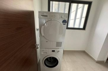 The Astaka @ 1 Bukit Senyum