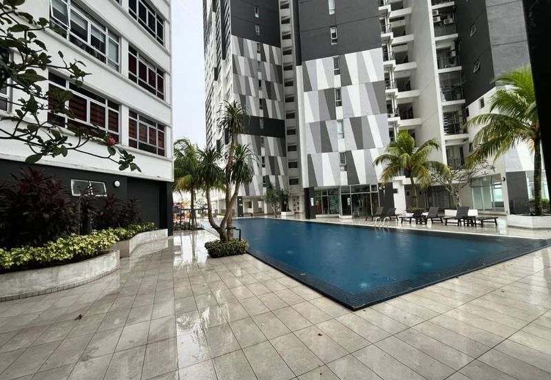 Midas Perling Apartment