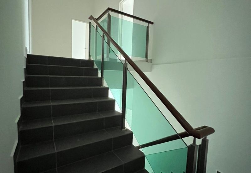 Sky Loft Premium Suites, Bukit Indah