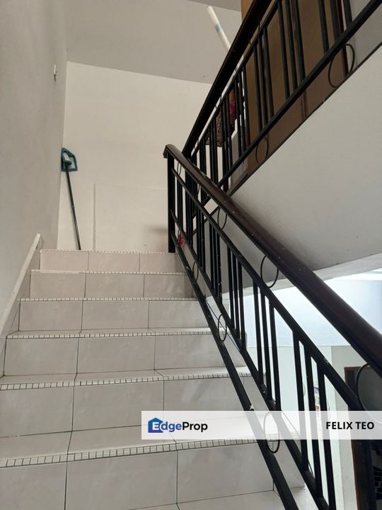Taman Pulai Utama 1.5 Storey House For Sale, Johor, Skudai