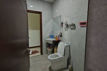 Paragon Suites @ CIQ