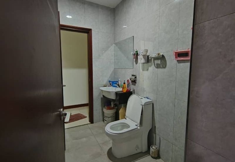 Paragon Suites @ CIQ