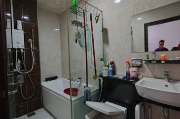 Paragon Suites @ CIQ