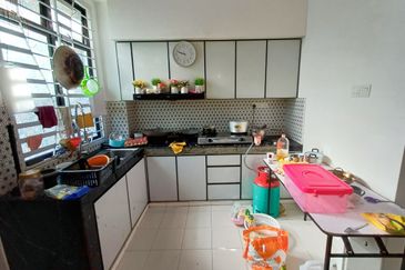 Jalan Sutera Syukur 1