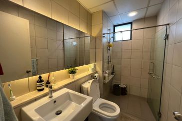 The WaterEdge Residences