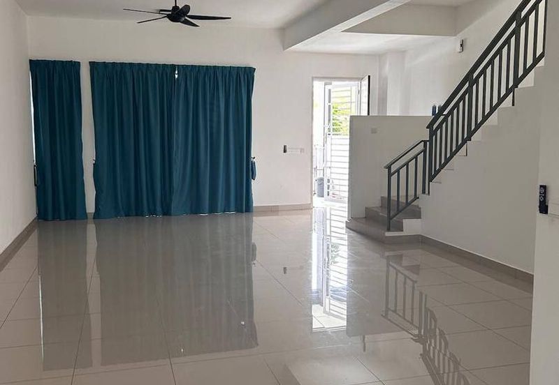 Meridin East The Greenway & The Eden