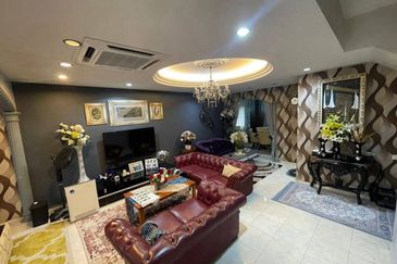 Licuala Garden Double Storey Terrance For Sale