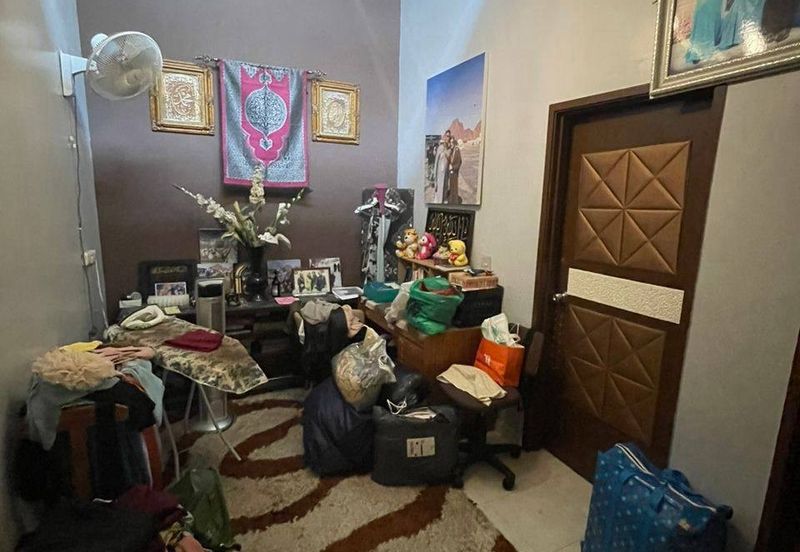 Licuala Garden Double Storey Terrance For Sale