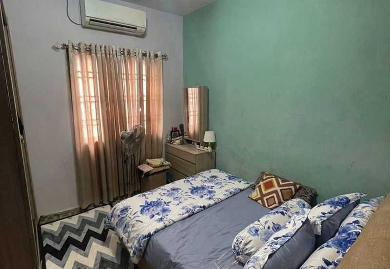 Licuala Garden Double Storey Terrance For Sale