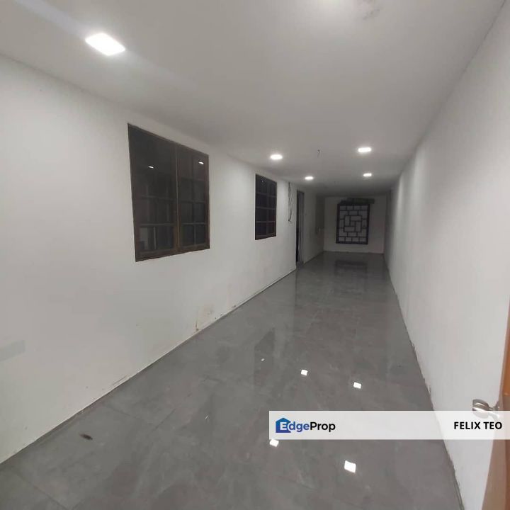 Taman Melodies Single Storey Bungalow House, Johor, Johor Bahru