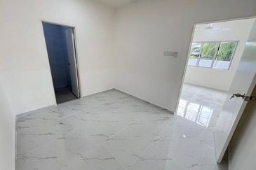  Gelang Patah Single Storey Corner Lot For Sale