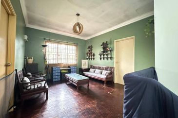 Austin Residence @Taman Mount Austin