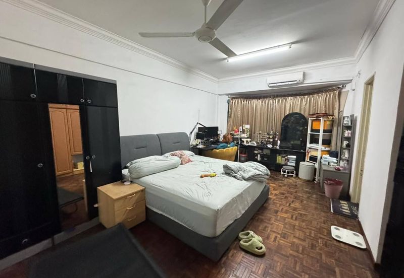 Austin Residence @Taman Mount Austin