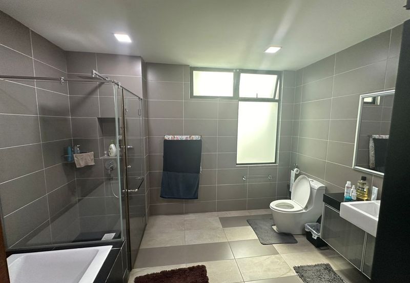 The WaterEdge Residences