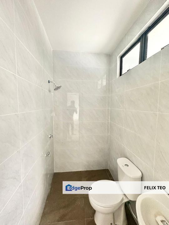 Taman Megah Ria Single Storey Semi Detached House For Sale, Johor, Masai