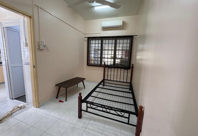 Austin Residence @Taman Mount Austin